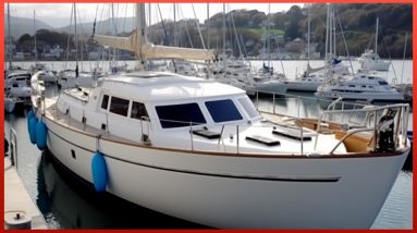 Family Buys $2500 Old YACHT and Renovates it Back to New | Start to Finish by @SailingMelody