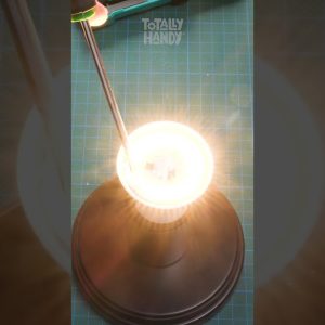 DIX fix a led bulb with soldering paste #shorts