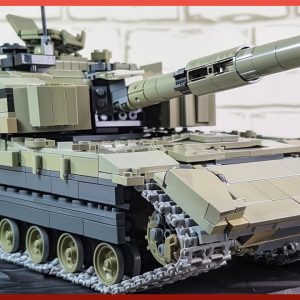Man Builds Hyperrealistic LEGO TANKS to the Last Detail | 13,000 Pieces by @BrickMeet